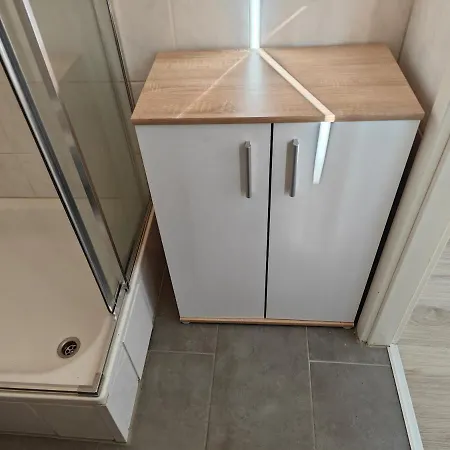 Apartment Work And
